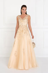 Dress 10686
