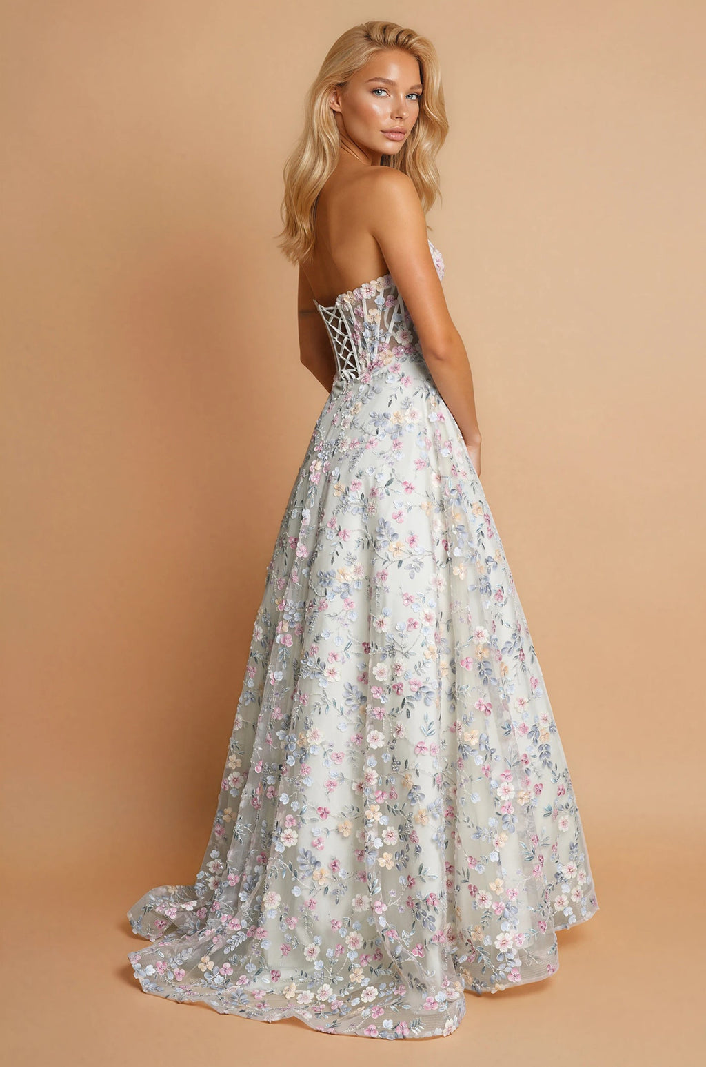 Dress 823