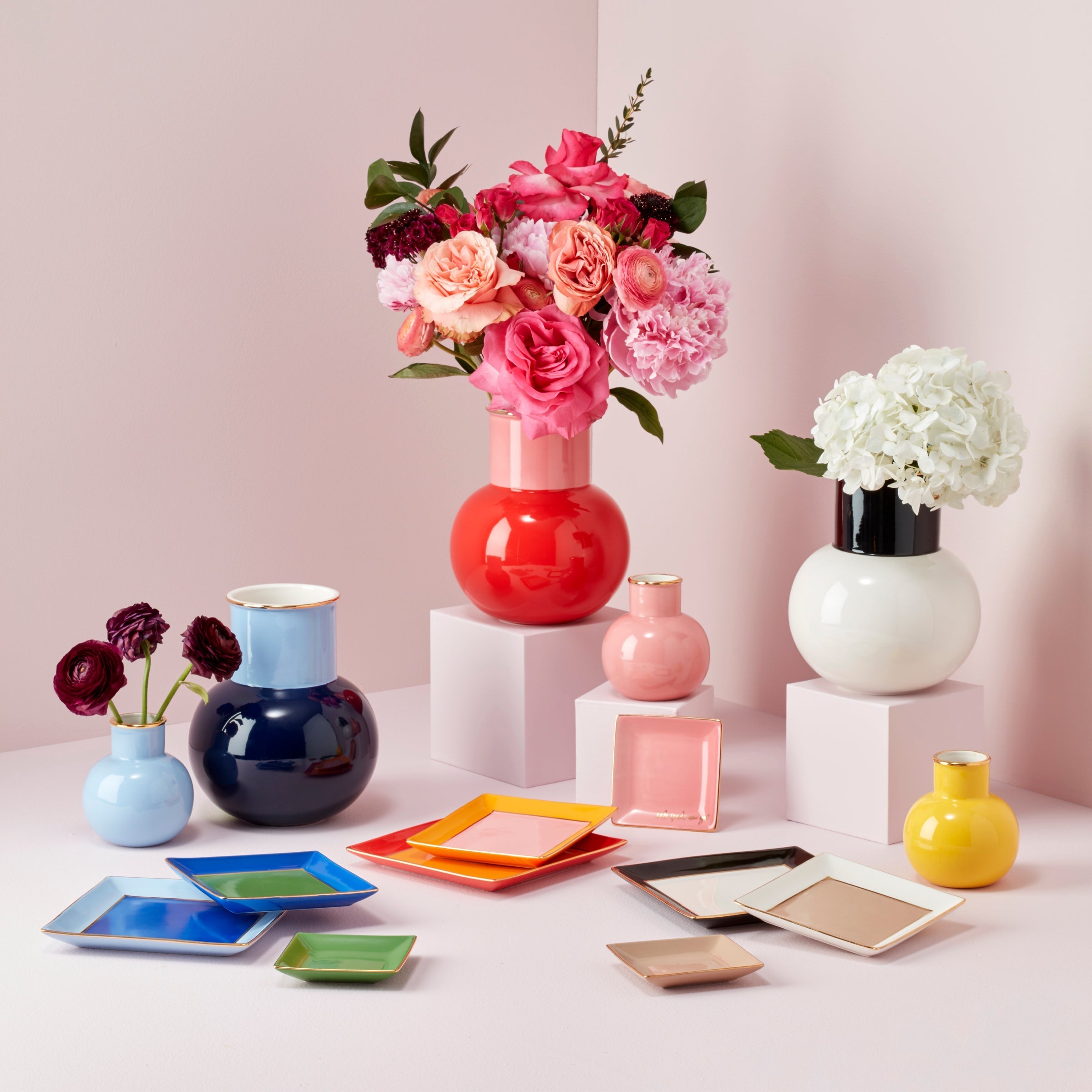 Make It Pop Warm Red Bouquet Vase