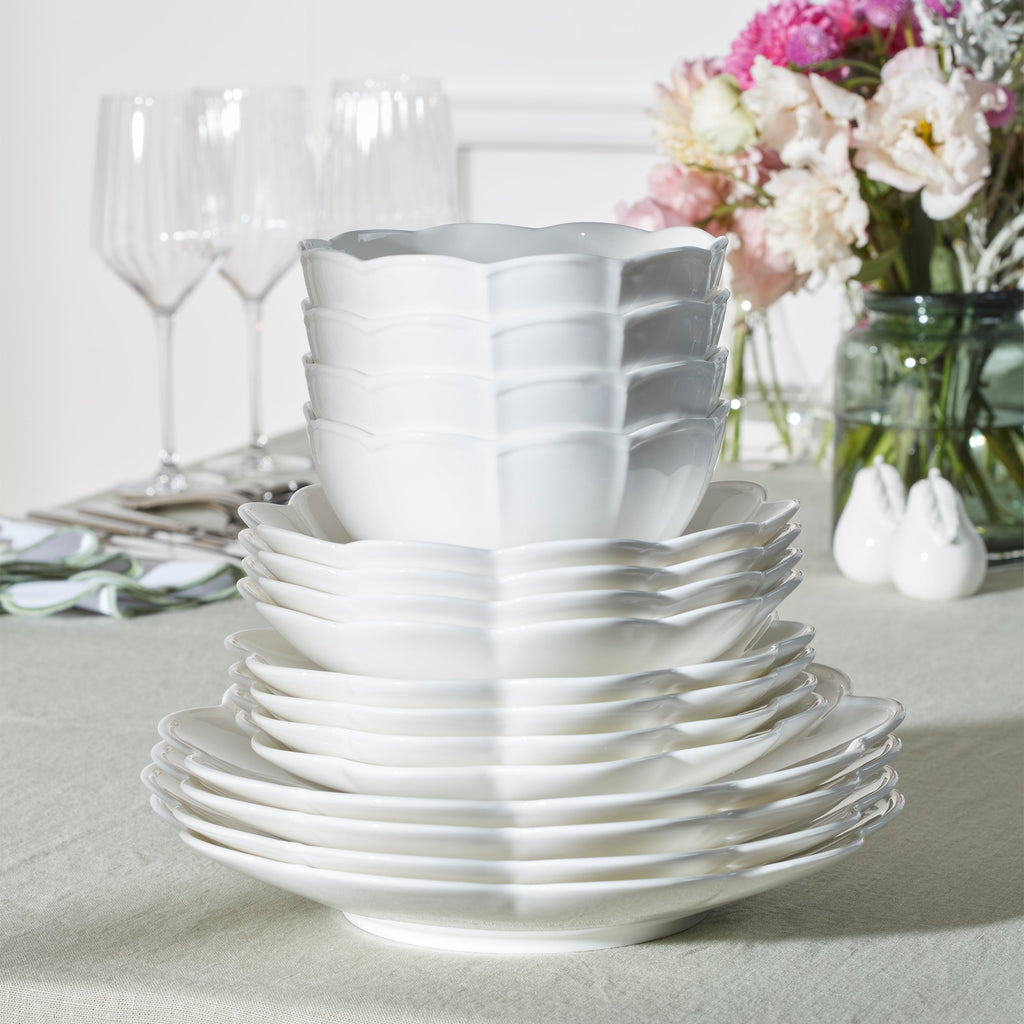 Studio 1414 Scallop 16-Piece Dinnerware Set