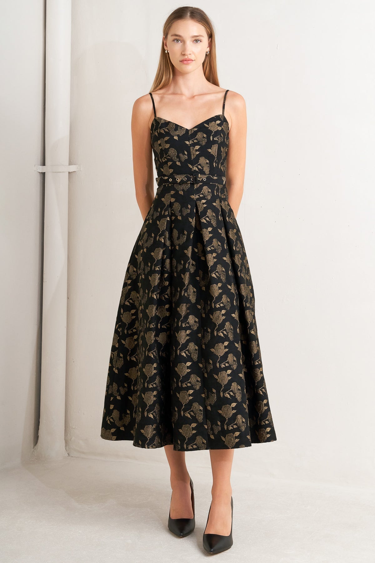 Dress 8600
