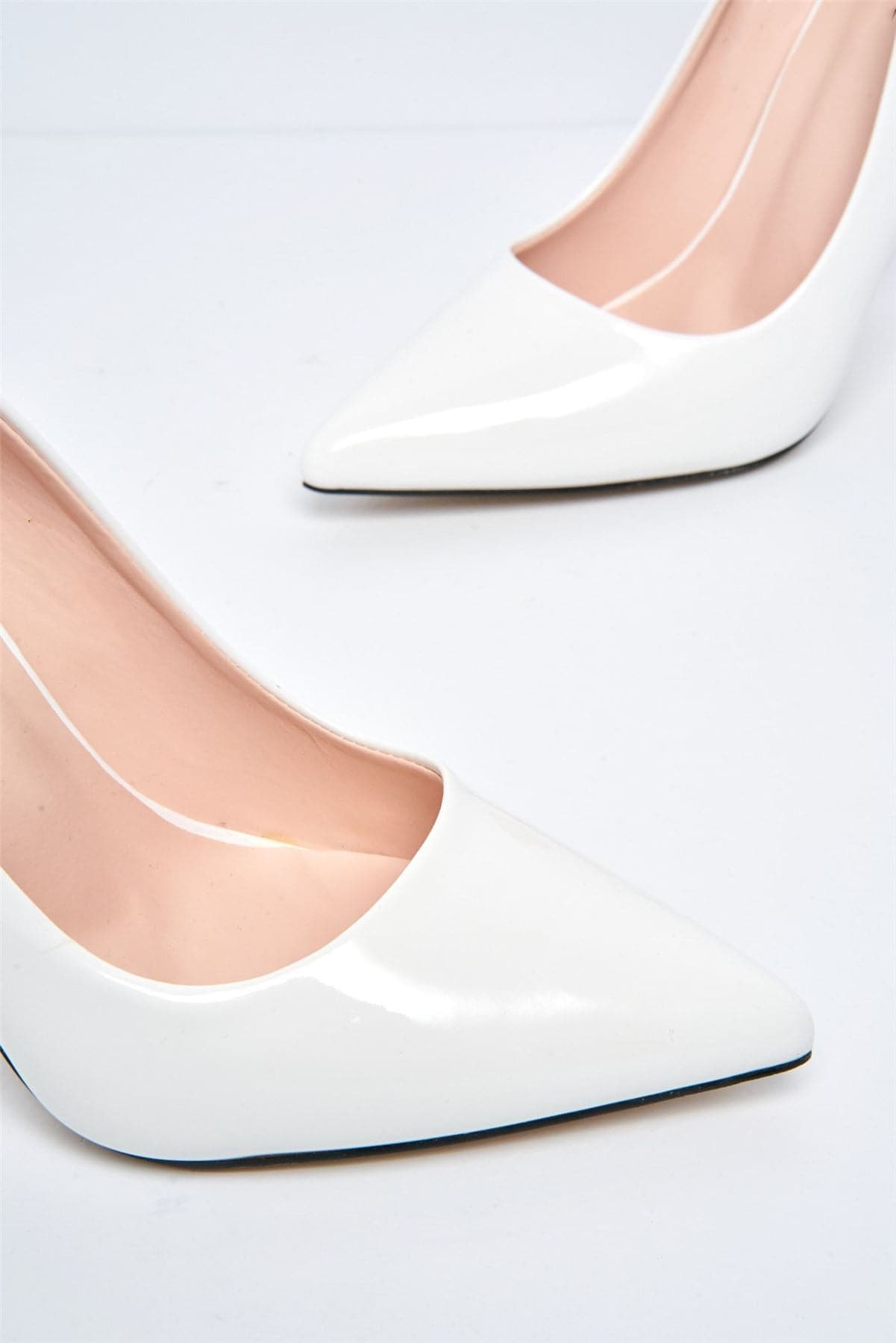Miss Diva Mila High Stiletto Patent Finish Heel Court Shoe in White